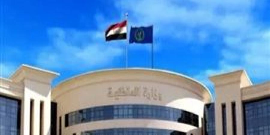 كشف حقيقة إدعاء مواطن بقيام رجال شرطة بإخفاء أوراق قضية في القاهرة