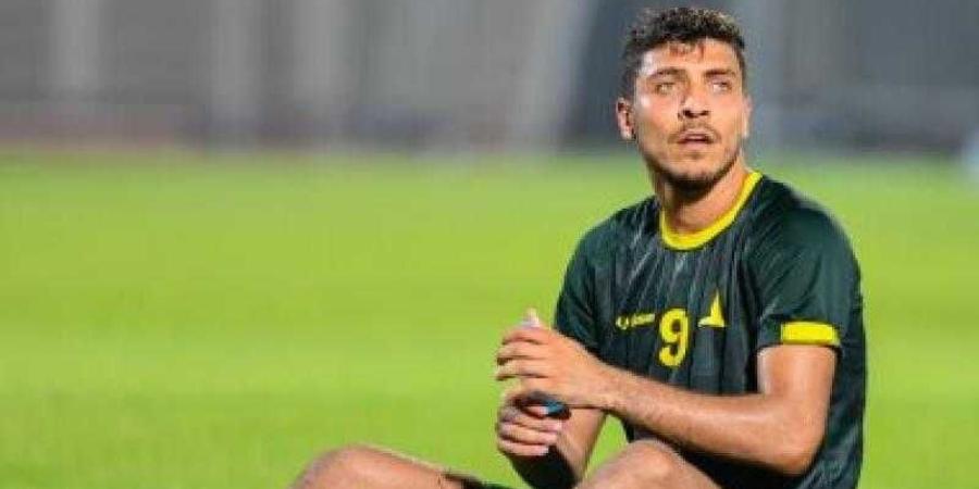 محمد شريف ينفي توقيعه للزمالك ويكشف كواليس سابقة