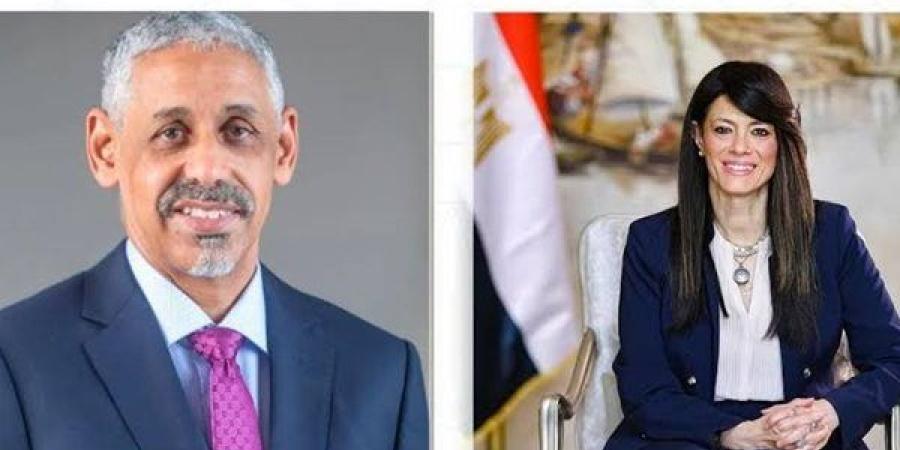 وزيرة التخطيط تُهنئ "سيدي ولد التاه" عقب فوزه ...