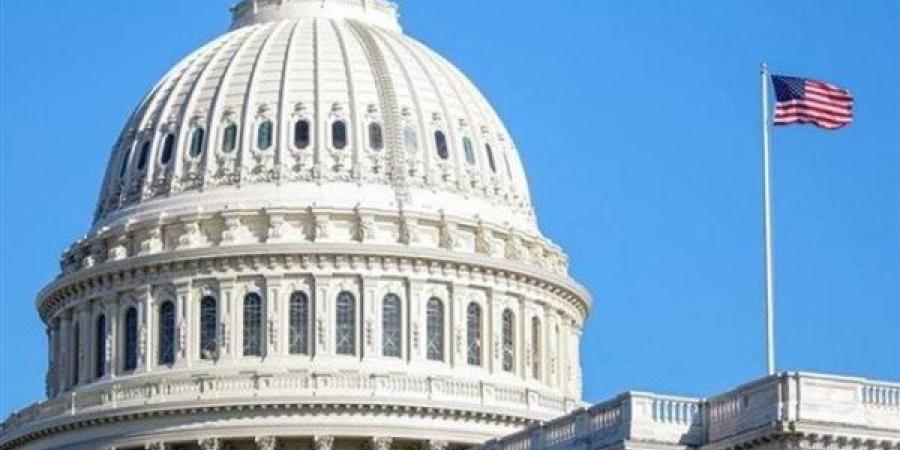 رغم الجدل القضائي.. واشنطن تواصل إبرام صفقات تجارية كبرى