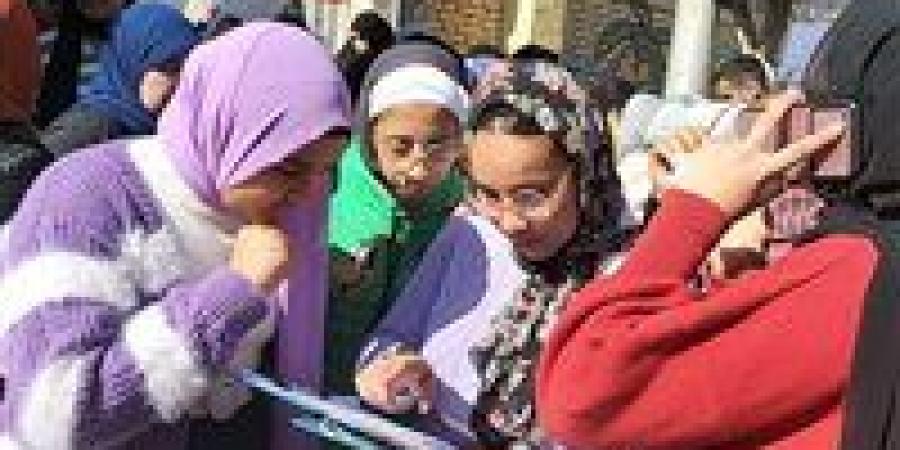 غدًا.. 94 ألف طالب وطالبة يؤدون امتحانات الفصل الدراسي الثاني للشهادة الإعدادية بسوهاج