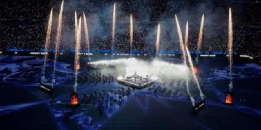 بي اس جي ضد الإنتر.. حفل فنى مبهر قبل انطلاق نهائى أوروبا (صور)