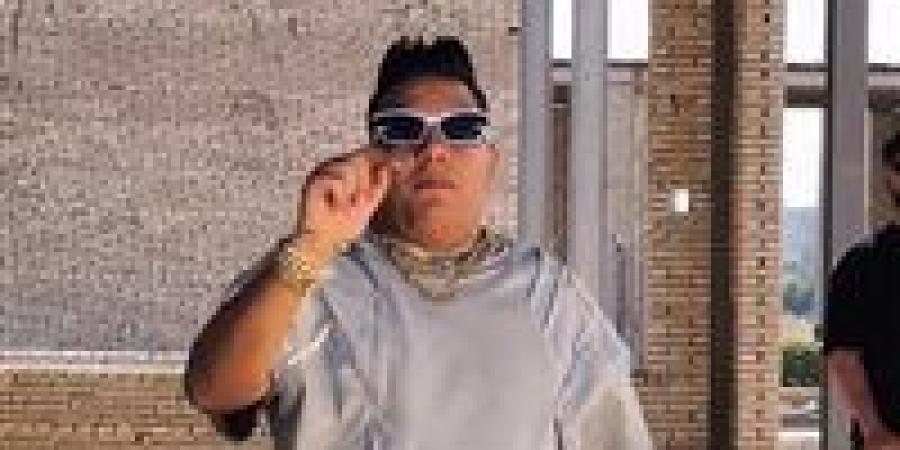 رفض معارضة حمو بيكا وتأييد حبسه سنة بتهمة حيازة سلاحين أبيض