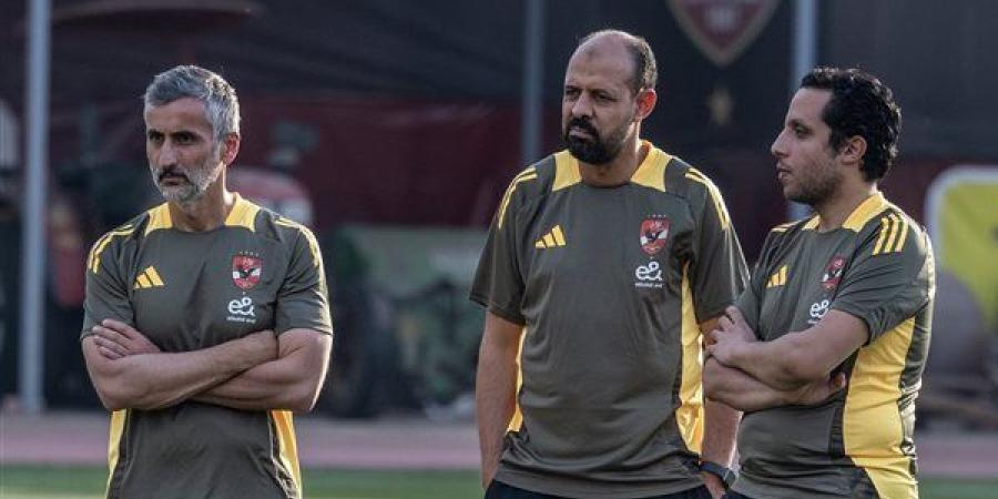 ريبيرو يقود تدريبات الأهلي للمرة الأولى.. "صور"