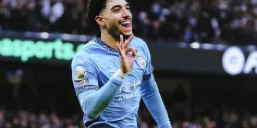 هدف عمر مرموش يفوز بجائزة أفضل هدف في الموسم بالدوري الإنجليزي