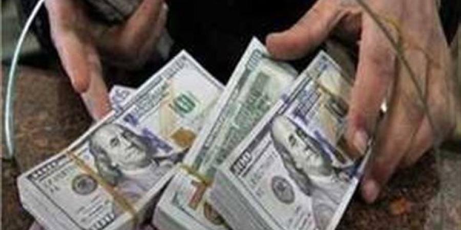 أسعار الدولار السبت.. الجنيه يستعد لبداية جولة جديدة