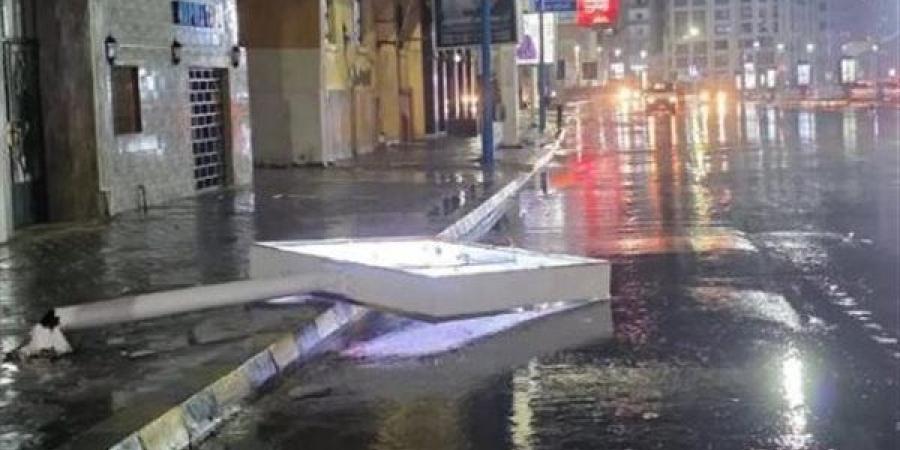 بسبب الأحوال الجوية الاستثنائية.. توجيه عاجل برفع درجة الاستعداد في محافظة الإسكندرية
