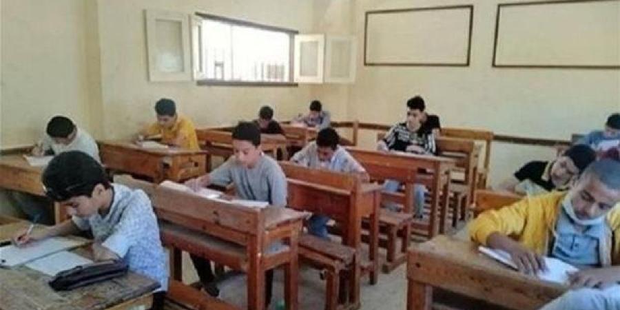 توزيع درجات مادة اللغة العربية في امتحانات الشهادة الإعدادية 2025.. التفاصيل الكاملة