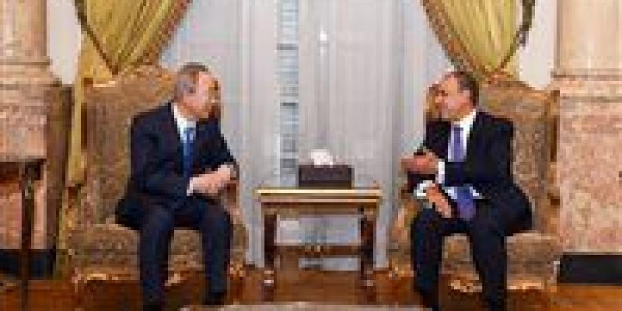 وزير الخارجية والهجرة يستقبل سكرتير عام الأمم المتحدة السابق