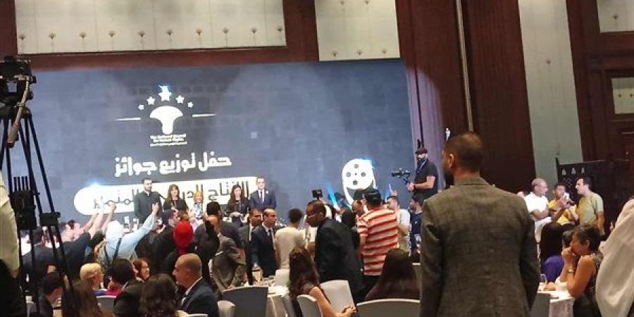 القومي لحقوق الإنسان يكرم أبطال مسلسل 80 باكو