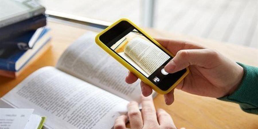 تداول اللغة العربية على صفحات الغش يهز امتحانات الشهادة الإعدادية 2025