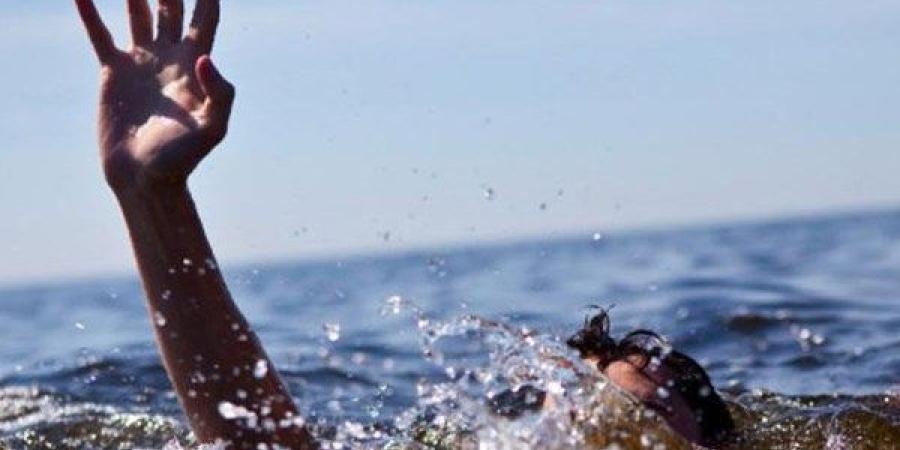 والد «طالب حلوان»: «ابني الوحيد.. غدر الصحاب خلاني أفقده في مياه صرف»