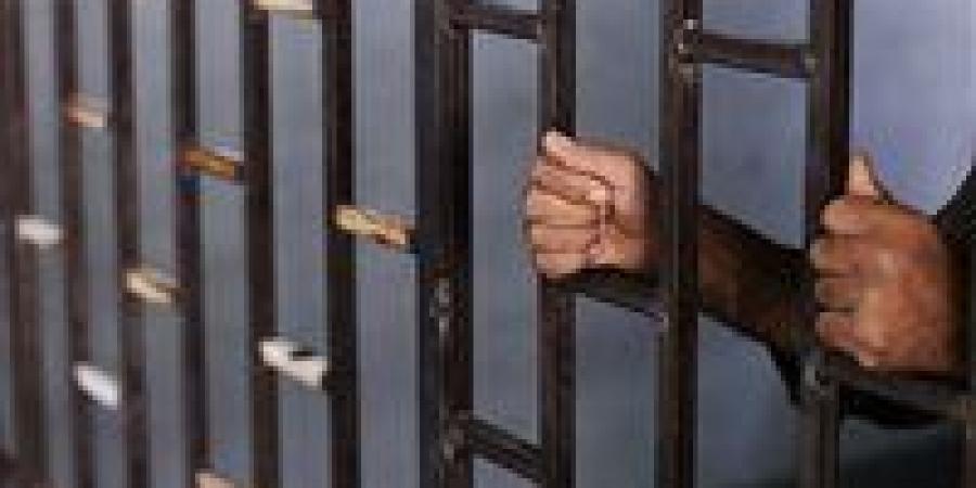 ضبط مسجل خطر سرق حقيبة مهندس في أوسيم