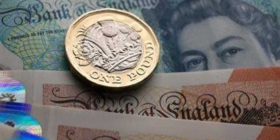 ارتفاع سعر صرف الجنيه الاسترلينى فى البنوك المصرية مع بداية تعاملات اليوم