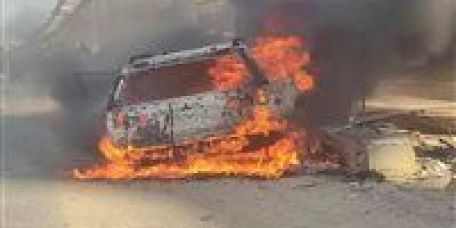 نيابة القاهرة الجديدة تصرح بدفن جثة سائق تُوفِّيَ في حادث تفحم سيارة ملاكي بطريق السويس