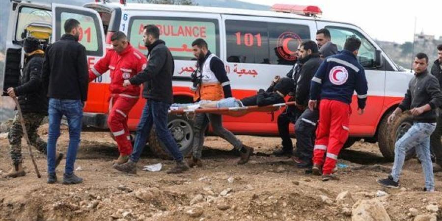 استشهاد فلسطينيين في قصف إسرائيلي على دير البلح وسط قطاع غزة