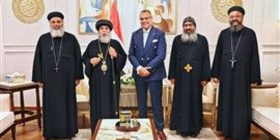 الأنبا أبوللو يهنئ محافظ جنوب سيناء بعيد الأضحى