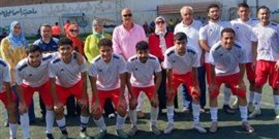 وكيل الشباب والرياضة بالجيزة يتابع منافسات دورة شباب الجيزة