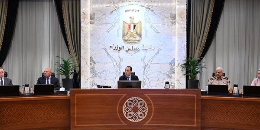 الحكومة توافق على قرارات جديدة لدعم الاستثمار والطاقة وتحديث الخدمات