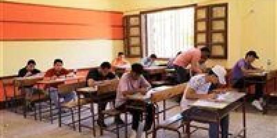 انتهاء امتحانات الشهادة الإعدادية اليوم