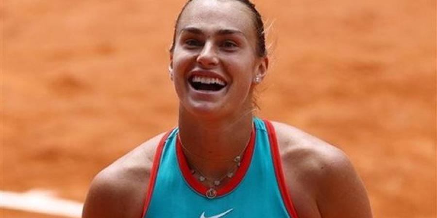 سابالينكا تنهي سيطرة شفيونتيك وتصعد لنهائي رولان جاروس