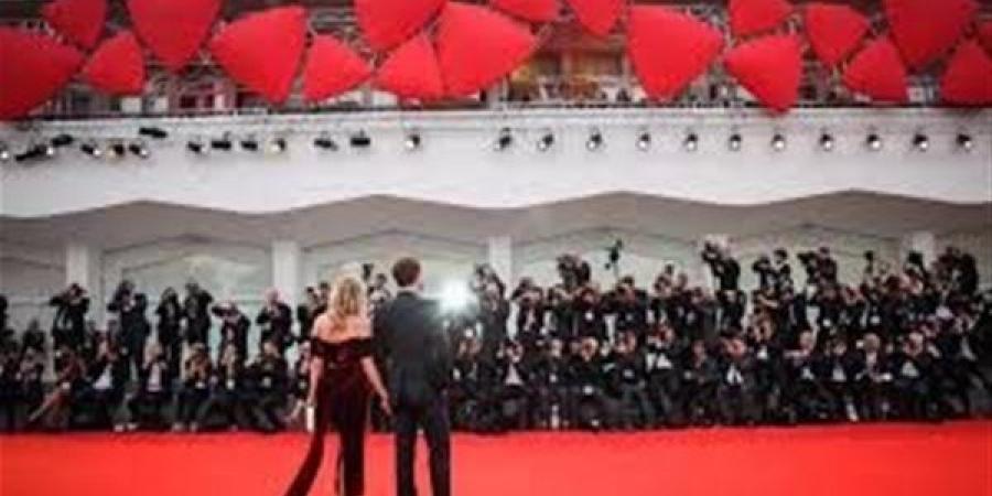 فينيسيا السينمائي يستعد بقائمة مرصعة بالنجوم لنسخته الـ82