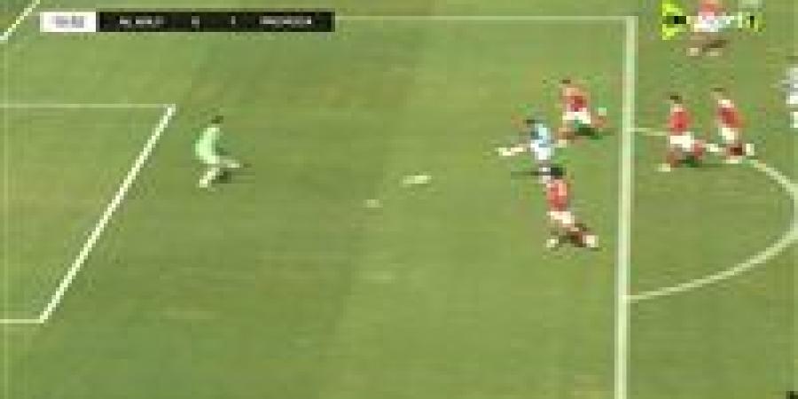 باتشوكا يسجل الهدف الأول في شباك الأهلي وديا