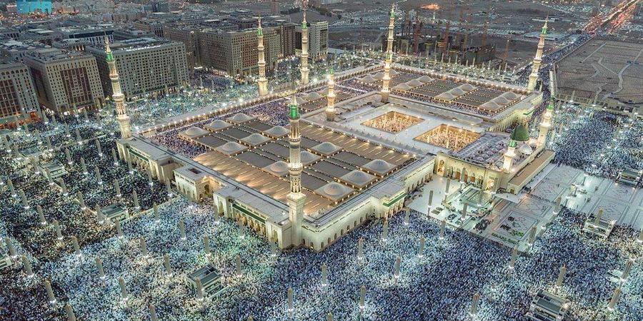 آداب زيارة المسجد النبوي.. 6 أعمال لا يجوز فعلها شرعًا