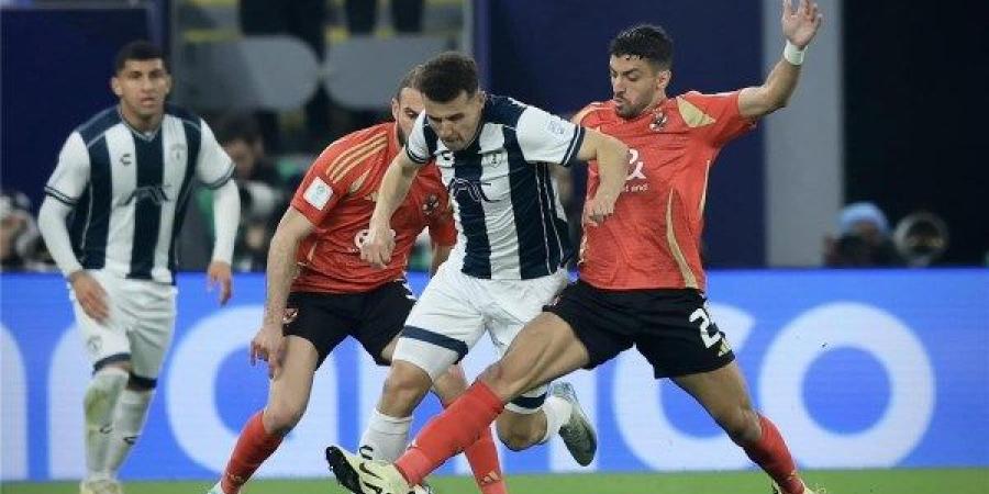 إسلام صادق: ثلاثة هزائم للأهلي أمام باتشوكا ثامن الدوري المكسيكي