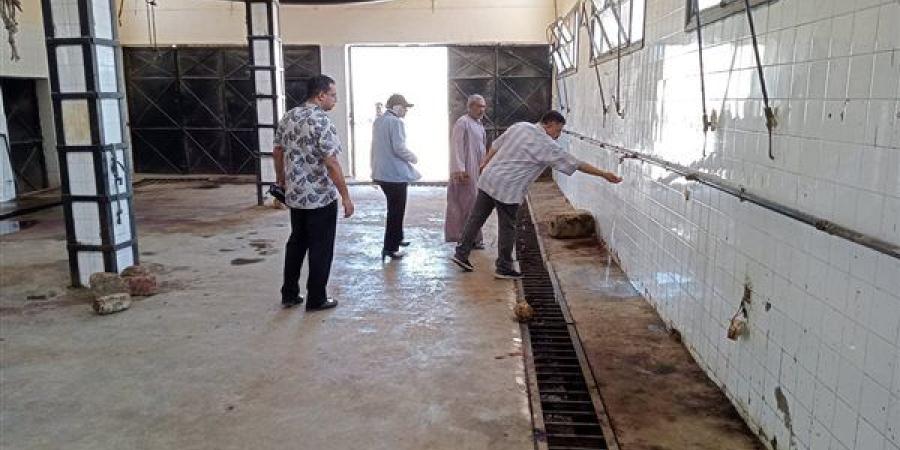 ضبط شادر مخالف لذبح الأضاحي خارج المجزر بمقابل مادي بكفر شكر بالقليوبية