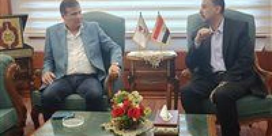 وزير الزراعة يبحث مع محافظ سوهاج سبل تعزيز التنمية الزراعية ودعم المزارعين