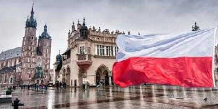 بولندا تضع أنظمة دفاعها الجوي في حالة تأهب قصوى