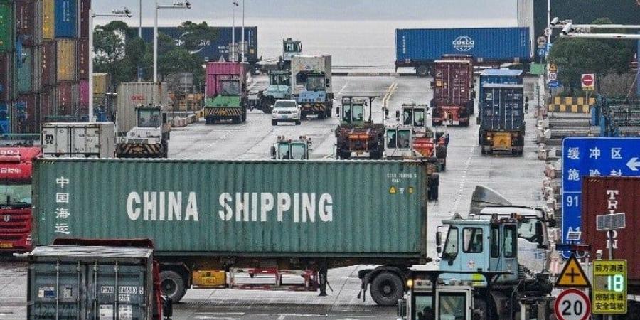 الحرب التجارية تؤثر على أداء الصين