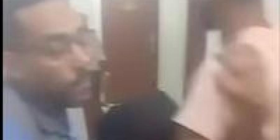 فيديو طبيب قنا يثير الجدل بعد رفض اسعاف مسنة ما أدى لوفاتها