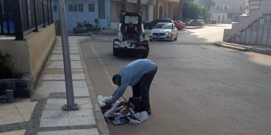 رفع مخلفات العيد بالشوارع بمدن وقرى دمياط