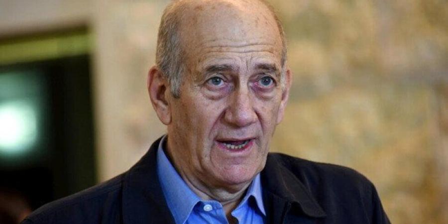إيهود أولمرت: على ترامب أن يقول لنتنياهو «كفى».. وحرب غزة جريمة شخصية