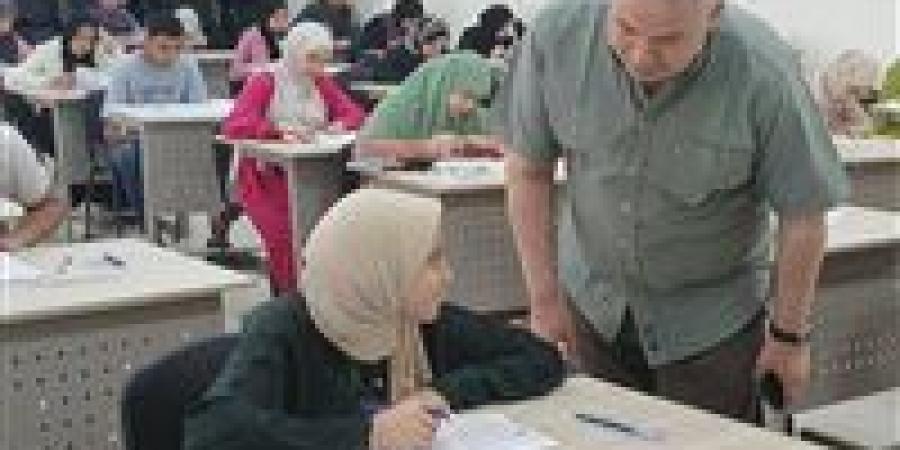 جامعة سمنود التكنولوجية تختتم امتحانات الفصل الدراسي الثاني بنجاح