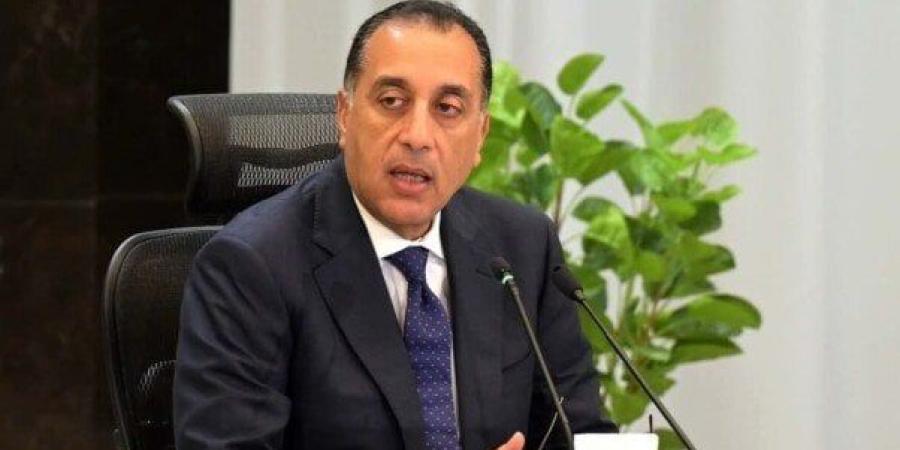 مدبولي يستعرض الفرص الاستثمارية في قطاع الكهرباء والطاقة خلال الـ 10 سنوات القادمة