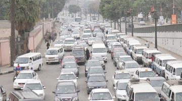 اعرف طريقك.. كثافات مرورية على أغلب الشوارع والطرق الرئيسية بالقاهرة والجيزة