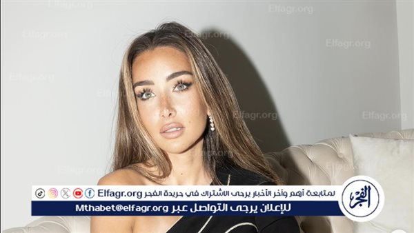 بالأسود.. هنا الزاهد تبهر جمهورها بأحدث ظهور