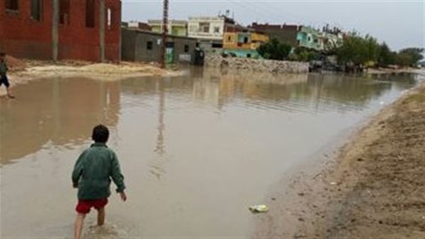 نموذج محاكاة لإدارة سيناريو أزمة سيول وأمطار في البحيرة (صور)