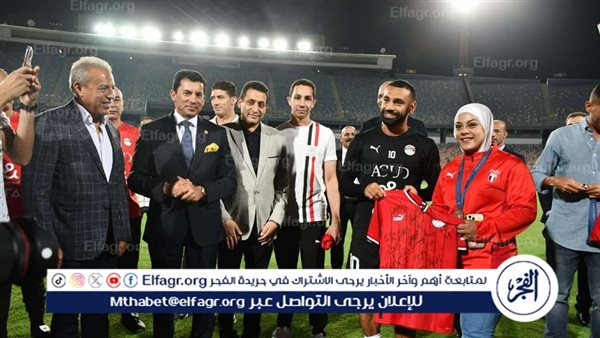 وزير الشباب والرياضة يدعم المنتخب الوطني قبل مواجهة الرأس الأخضر في تصفيات الأمم الأفريقية