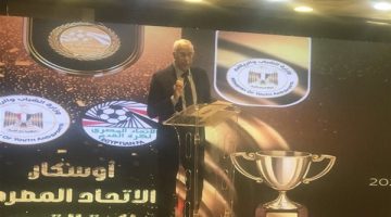 وصول جمال علام رئيس اتحاد الكرة لاحتفالية اوسكار الاتحاد بالاسكندرية