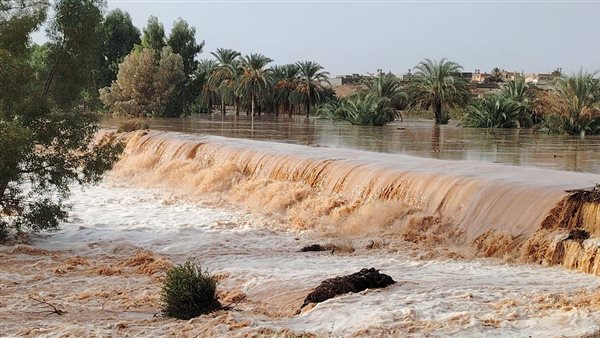 وفاة مواطن ليبي وتضرُّر بعض الطرق جراء سيول جارفة