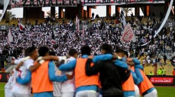 فقرة فنية للاعبي الزمالك خلال مران اليوم