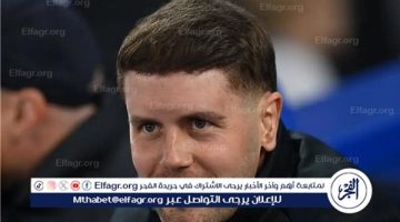 مدرب برايتون يطالب مهاجمه بقبول دوره