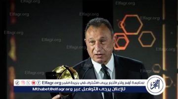 الخطيب من صغره مرشح لرئاسة الأهلي وكان لا يغير ملابسه معنا في غرفة الملابس