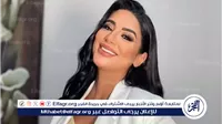 جوري بكر تتألق في "ملتقى الإبداع" بفستان أسود قطيفة لامع