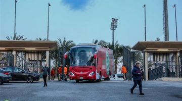 الصبح أخبار -وصول فريق مودرن سبورت ستاد القاهرة استعدادا لمباراة الزمالك بالدوري المصري